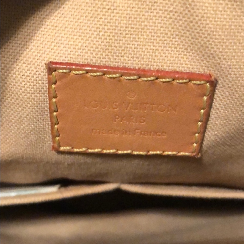 Handbag - Picture 5 of 8